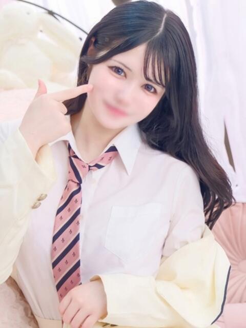 まりん E+アイドルスクール新宿・歌舞伎町店(デリヘル)