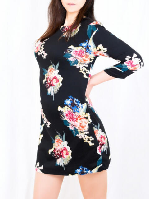 小泉りか 人妻家久喜(人妻専門デリヘル)