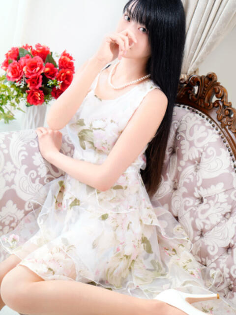 凛麗愛／りりあ 大宮人妻セレブリティ（ユメオト）（人妻デリヘル）