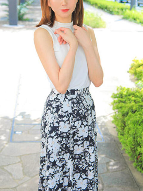 あやの 素人妻達☆マイふぇらレディー（人妻系ホテヘル＆デリヘル）