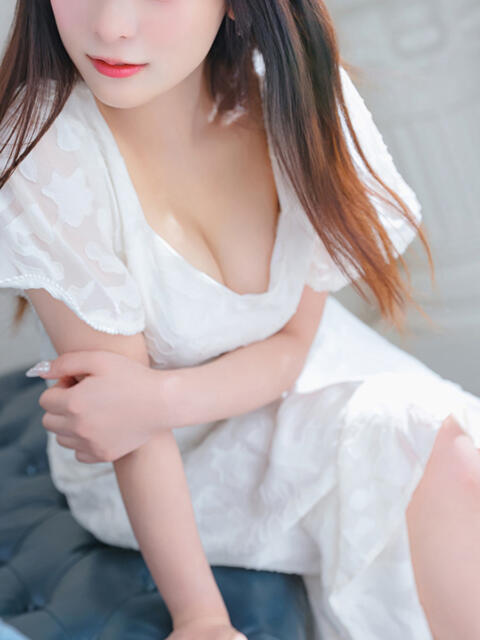 久高　みい トリプルクラウン（高級デリヘル）