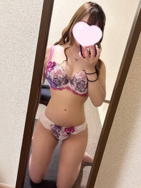 にこ こすらぶ鹿児島店（デリヘル）