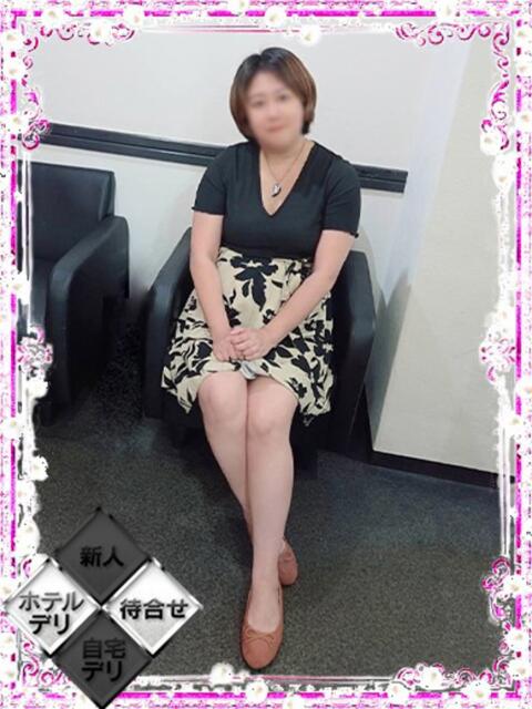 海野はな ミセス大阪十三店（人妻ホテヘル）