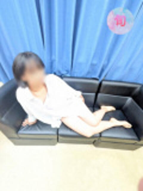 ねる 癒 -いやし‐（ツーショットキャバクラ）