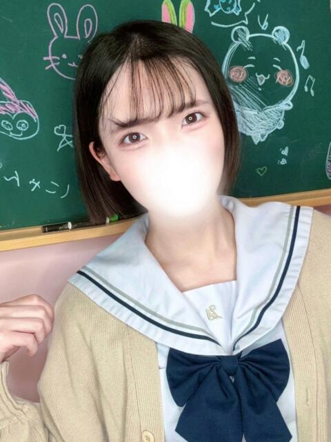 なつ 新宿ハンドメイド（手コキ・オナクラ）