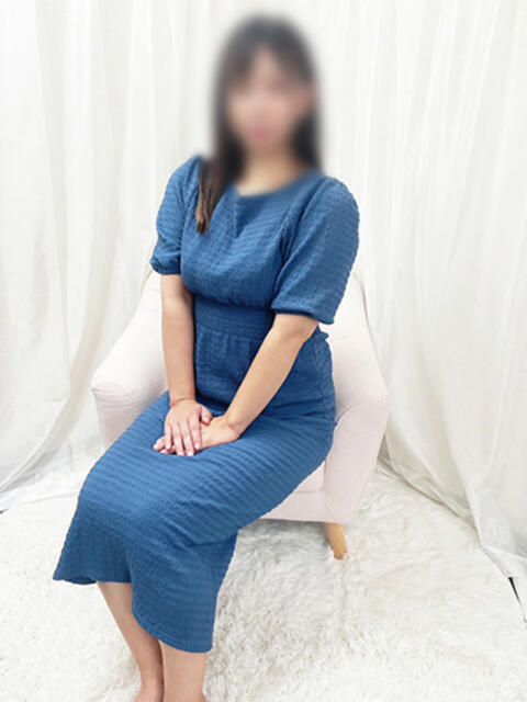 及川まな 恋する奥さん 西中島店（人妻ホテヘル＆デリヘル）