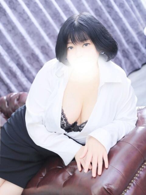 潮吹神水女王・一色美琴 Eternity～若妻の悪戯～（エタニティー）（デリヘル）