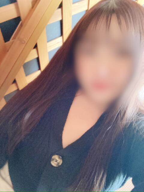 体験入店にこ 艶妻（若妻ホテヘル）