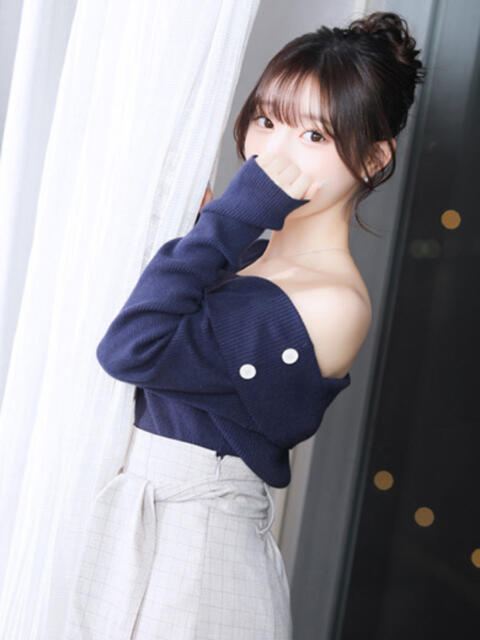 百桃(もも) グランドオペラ横浜（高級デリヘル）