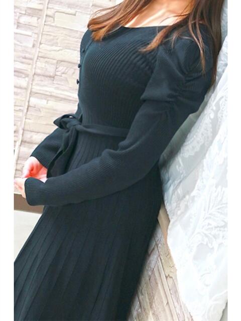 つき 奥鉄オクテツ神奈川店（デリヘル市場グループ）（駅待ち合わせ型人妻デリヘル）