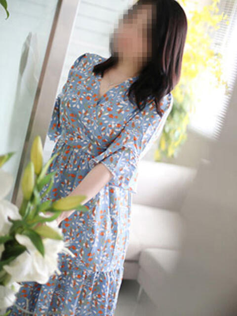 涼川(すずかわ) 人妻出逢い会 百合の園 品川店（人妻系待合せデリヘル）