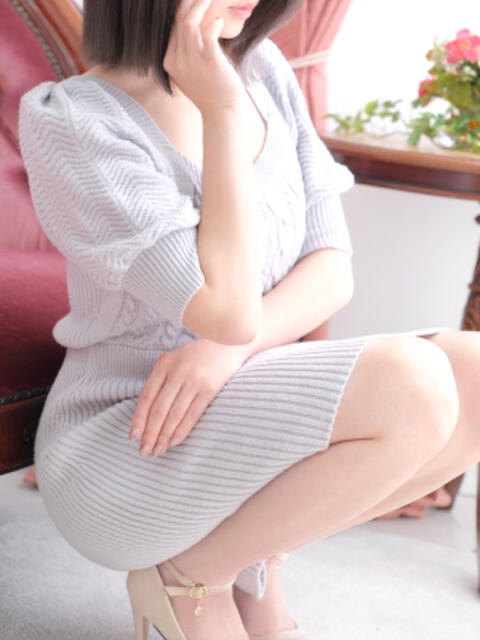 まなみ 錦糸町人妻セレブリティ（ユメオト）（人妻デリヘル）