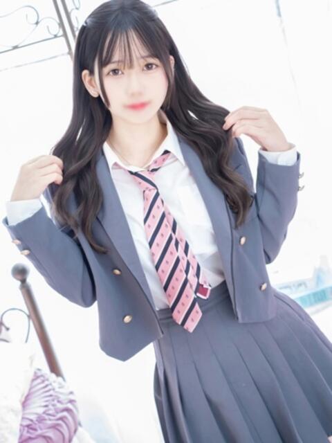 こおり E+アイドルスクール新宿・歌舞伎町店（デリヘル）