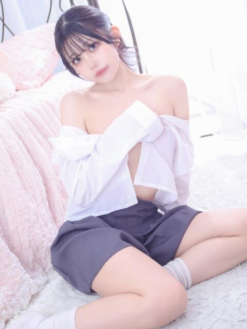 そら E+アイドルスクール新宿・歌舞伎町店(デリヘル)