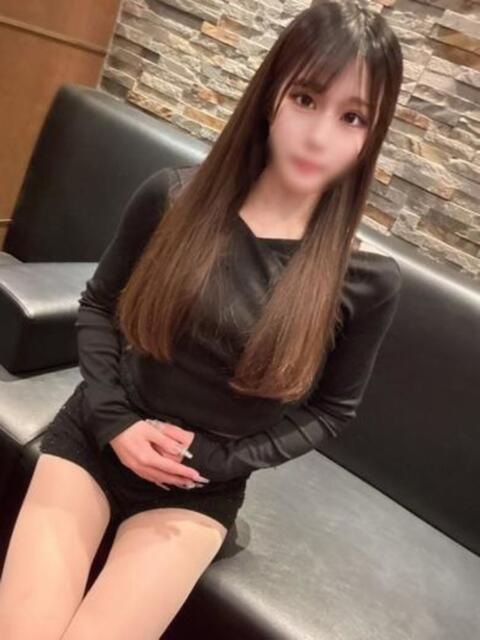 有村ななか Ｓ認定美少女パイパン ファーストクラス ルビー（ソープランド）