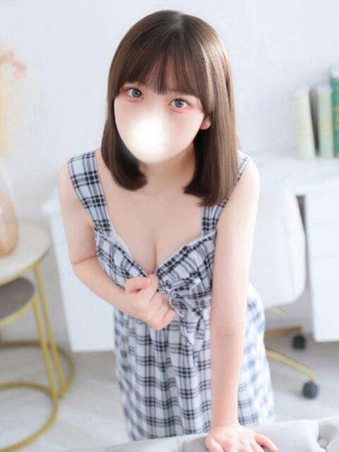 すず★合法ロリ！キス好き美少女 Chloe五反田本店　S級素人清楚系デリヘル（デリヘル）