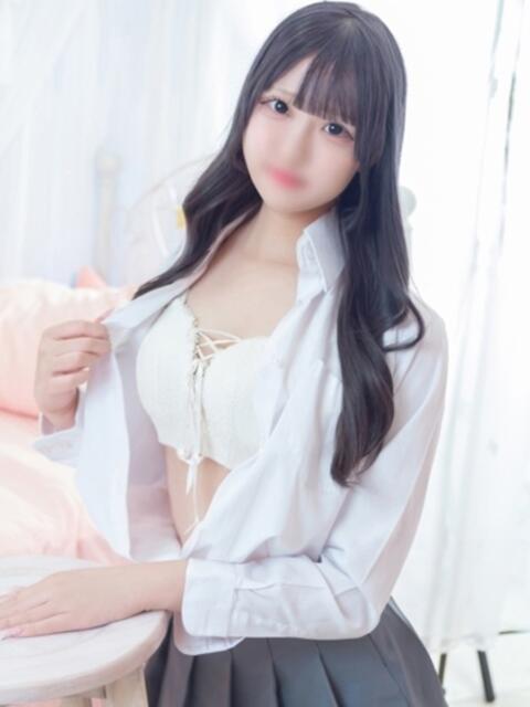 せな E+アイドルスクール新宿・歌舞伎町店（デリヘル）
