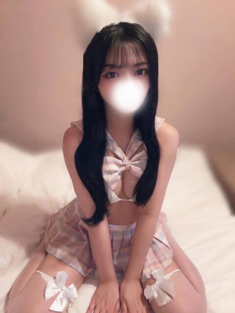 さや 山梨　風俗　デリヘル　 『ラブ＆ピース学園』（デリヘル）