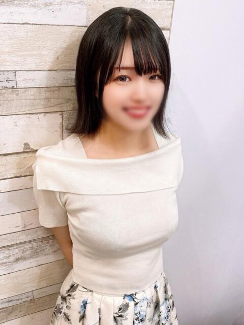 ゆう 秋葉原鑑賞ガール(オナクラ)