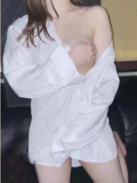 あき 中目黒 2shot♥Lounge（いちゃキャバ）