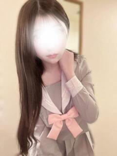 現役女子大生りんちゃん聖水無料 ロイヤル　アテンダー（古川/デリヘル）