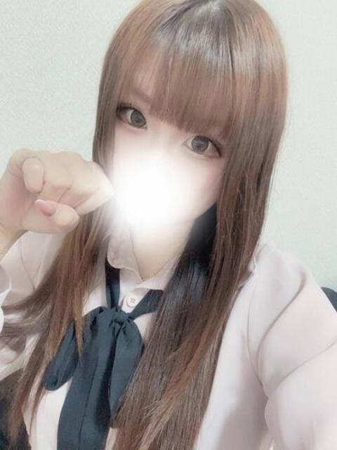 おっとりスレンダーさきちゃん ロイヤル　アテンダー（デリヘル）