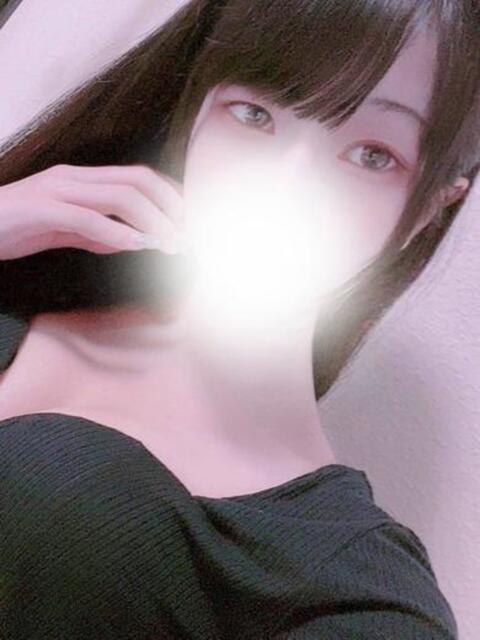 えろえろスレンダー美女みかちゃん ロイヤル　アテンダー（デリヘル）