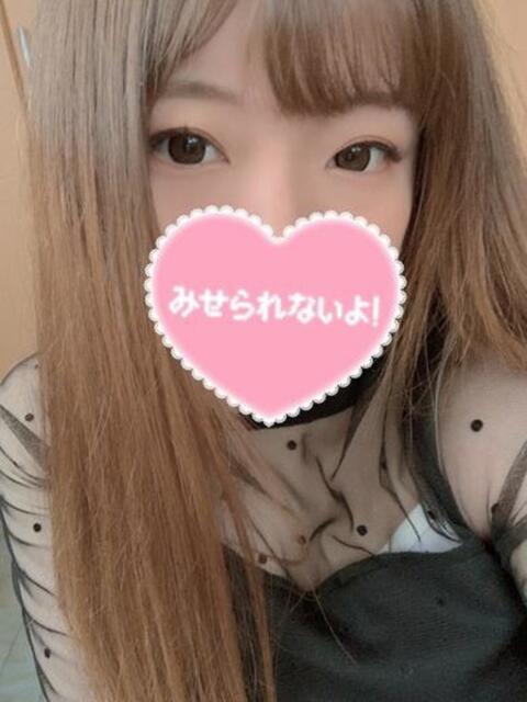 責め好き淫乱S級美女ななかちゃん ロイヤル　アテンダー（デリヘル）