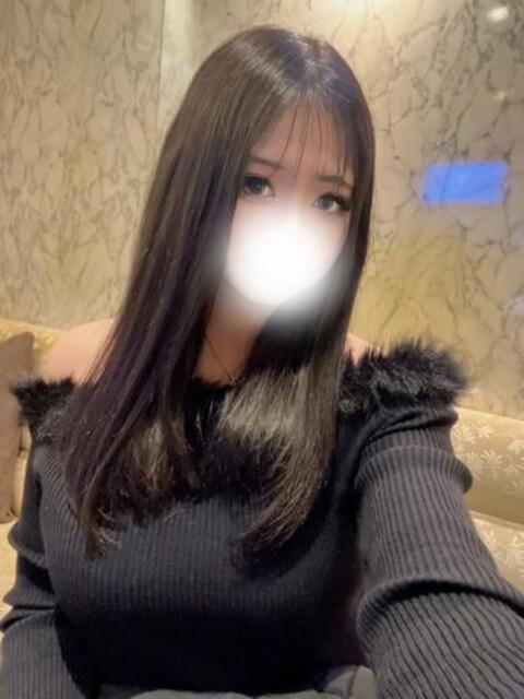 神スタイル美女のえるちゃん ロイヤル　アテンダー（デリヘル）