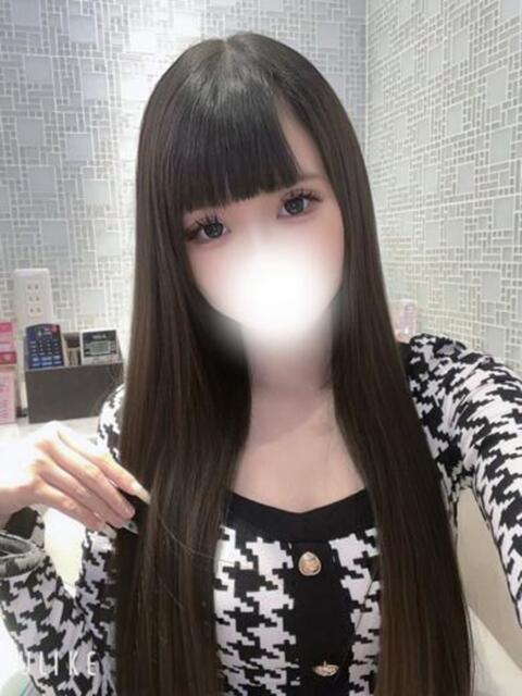 超おススメ美女ドMさらちゃん ロイヤル　アテンダー（デリヘル）