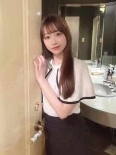 女子大生SSS級美女ゆりさん ロイヤル　アテンダー（古川/デリヘル）