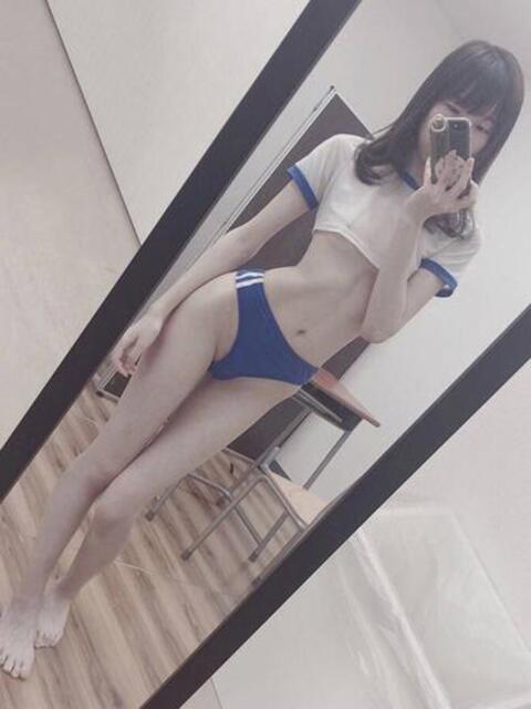 磨かれた肉体美いずみちゃん ロイヤル　アテンダー（デリヘル）