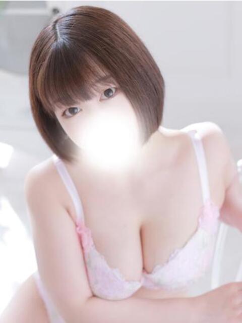 未経験美しき聖女保育士なのはさん ロイヤル　アテンダー（デリヘル）