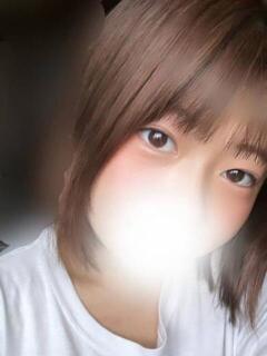 元タレント風俗ド素人えみりちゃん ロイヤル　アテンダー（古川/デリヘル）