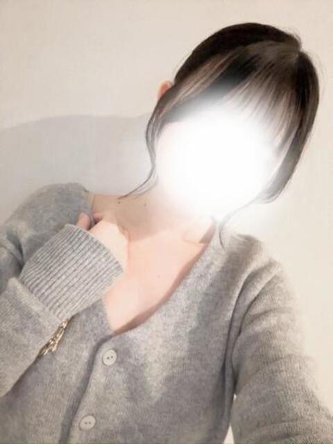 145cmどMなど素人ひろちゃん ロイヤル　アテンダー（デリヘル）