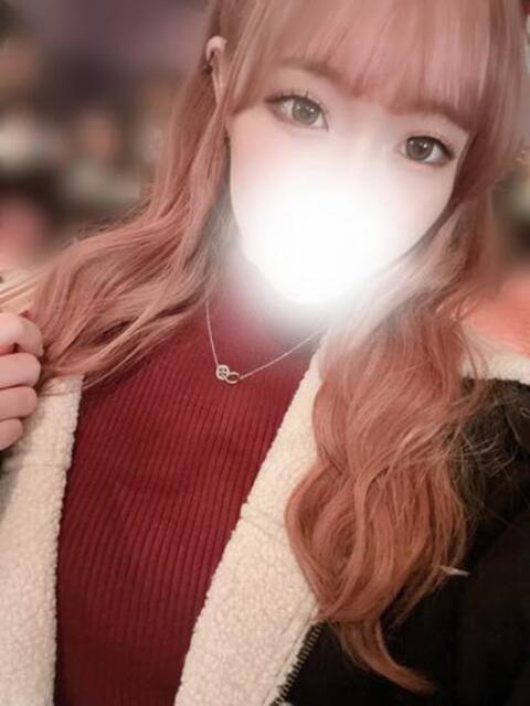 女子アナ系美女そなちゃん ロイヤル　アテンダー（デリヘル）