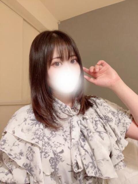 悶絶テク！清楚系巨乳ぼたんさん ロイヤル　アテンダー（デリヘル）