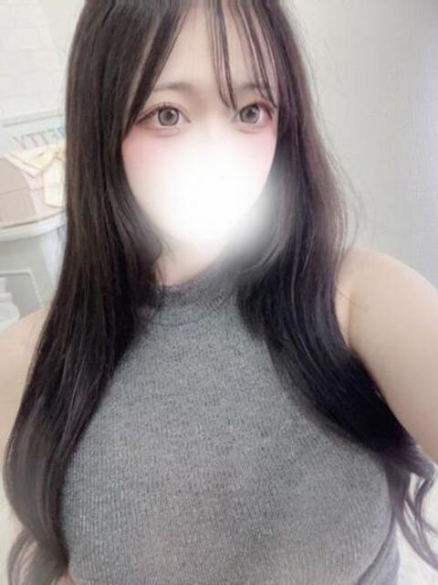 ゆりあちゃん ロイヤル　アテンダー（デリヘル）