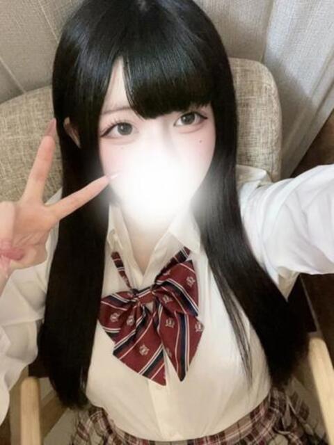 高身長巨乳ギャルもかちゃん ロイヤル　アテンダー（デリヘル）