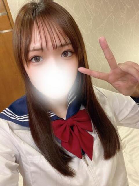 さゆりちゃん ロイヤル　アテンダー（デリヘル）