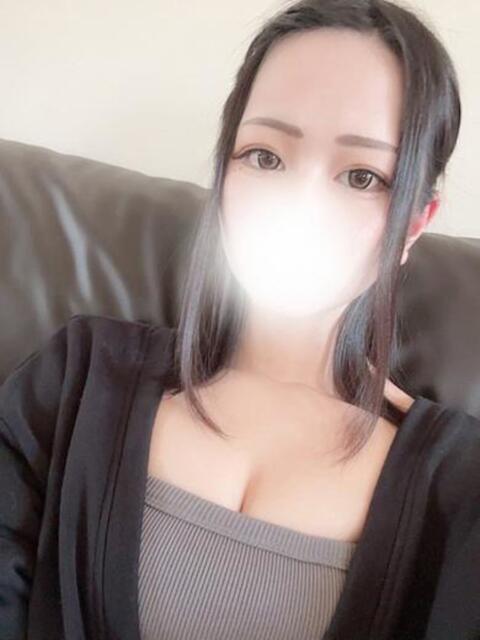 おっとり超敏感美女あやのちゃん ロイヤル　アテンダー（デリヘル）