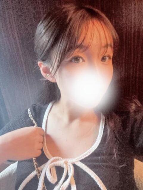 元ガチ中学校教員さとみ先生 ロイヤル　アテンダー（デリヘル）