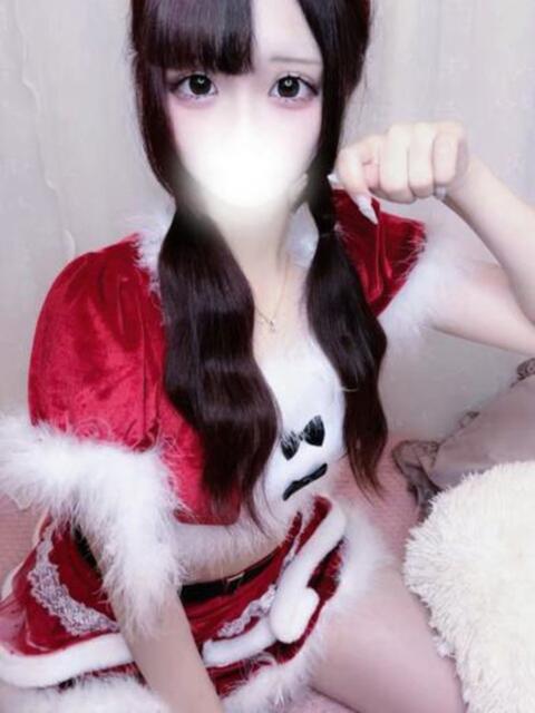 童顔アイドル系いろはちゃん ロイヤル　アテンダー（デリヘル）