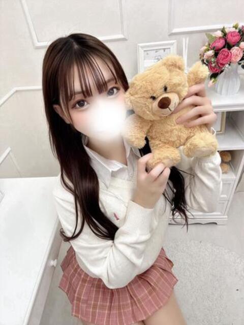 無料オプション全部なないろちゃん ロイヤル　アテンダー（デリヘル）