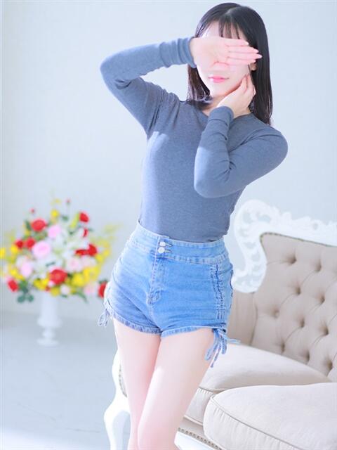 ここあ★ここにダイヤの原石が♪ フルフル☆60分10000円☆(RUSH ラッシュ グループ)（デリヘル）