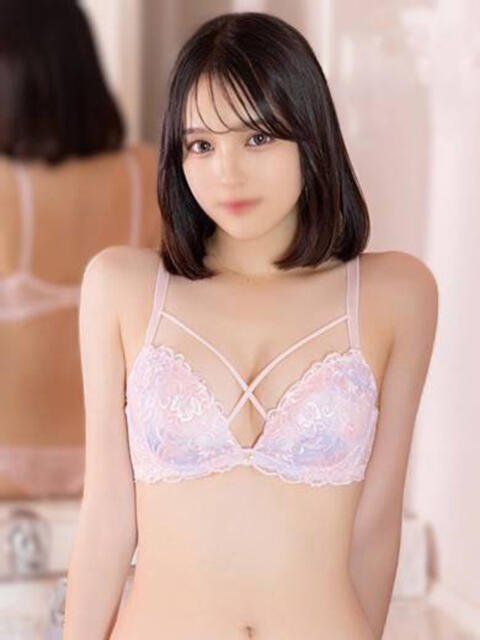 愛沢ゆめ ウルトラロイヤル（デリヘル）