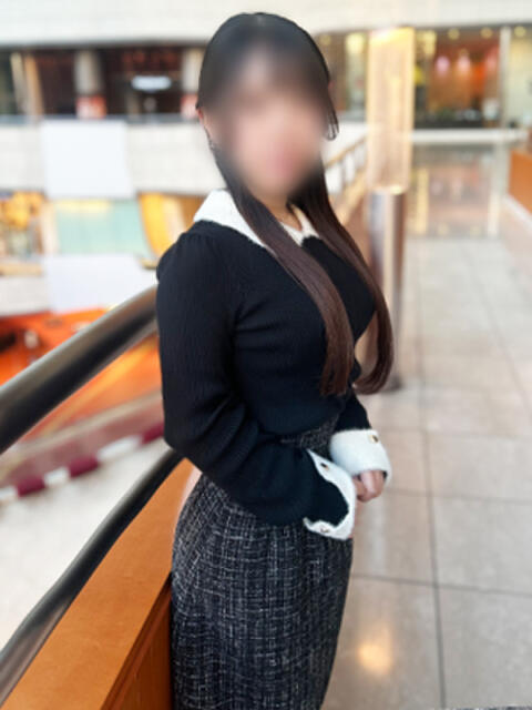 みお かりんと池袋（オナクラ）