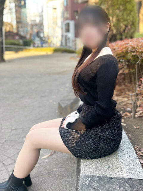 みお かりんと池袋（オナクラ）