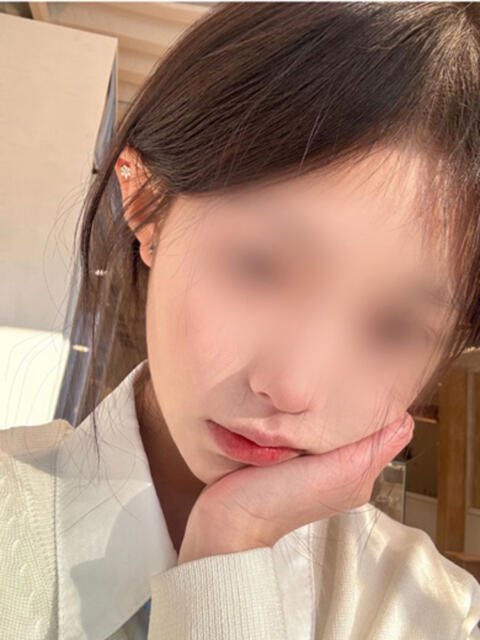 ノエル男性を知らない18歳 俺のジュニア（デリヘル）