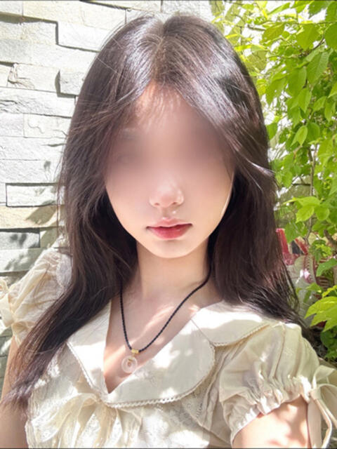 ノエル男性を知らない18歳 俺のジュニア（デリヘル）